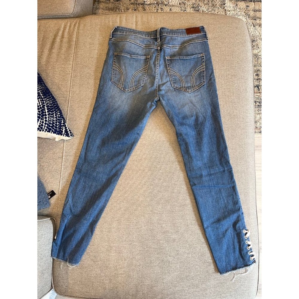 Hollister Jeans With Detail